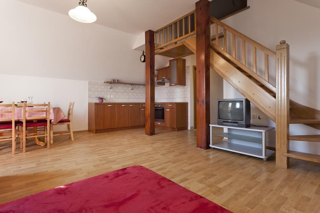 Vineyard Cottage Lustek Novo Mesto Ruang foto