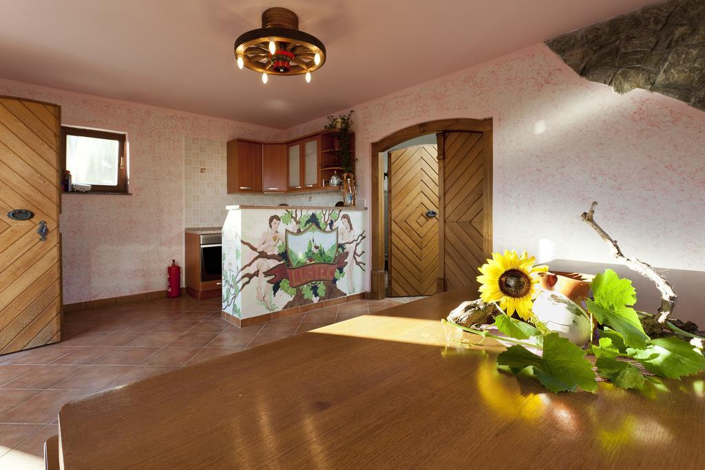 Vineyard Cottage Lustek Novo Mesto Ruang foto